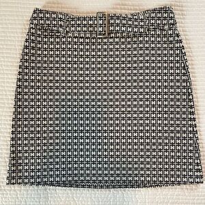 New York & Company Skirt Size 6 Stretch
